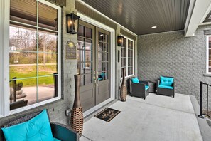 Terrace/patio - Beautiful Nashville Home Near Downtown w/ Hot Tub! (Nashville)
