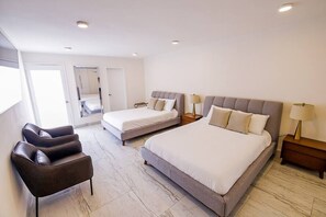 6 bedrooms, iron/ironing board, travel cot, WiFi - King Royal Villa - Luxury 6 Rooms (Cozumel)