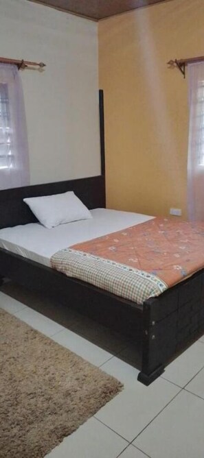 1 soverom og sengetøy