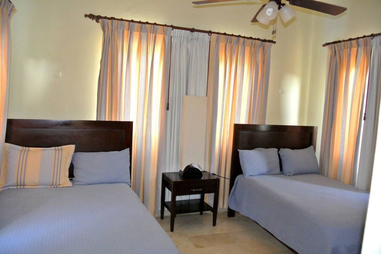 Bügeleisen/Bügelbrett, WLAN, Bettwäsche