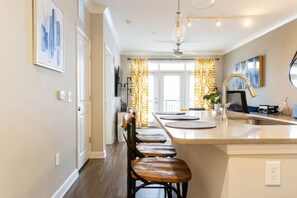 Interior - King Bed -Message me for Spring Special (Decatur)