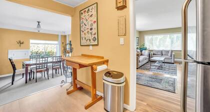 Eco-Friendly 2BR Bungalow w/ Garden Oasis+ Office space