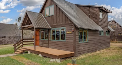 Honey Bear - Mountain cabin with gorgeous scenery