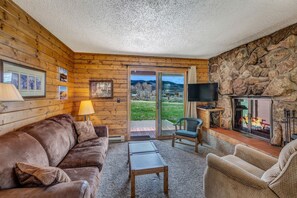 TV connectée, cheminée