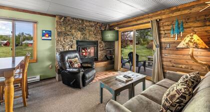 Knotty Pine- Mountain cabin with stunning views