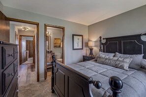 2 chambres, bureau, Wi-Fi gratuit, draps fournis