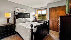 2 chambres, bureau, accès au Wi-Fi (inclus), literie fournie