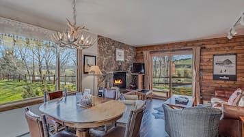 TV connectée, cheminée