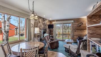 TV connectée, cheminée