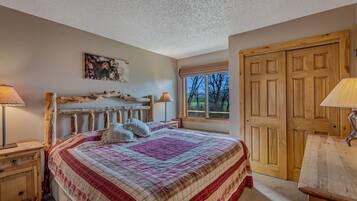 2 Schlafzimmer, Bügeleisen/Bügelbrett, kostenloses WLAN, Bettwäsche