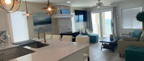 Smart TV, DVD player