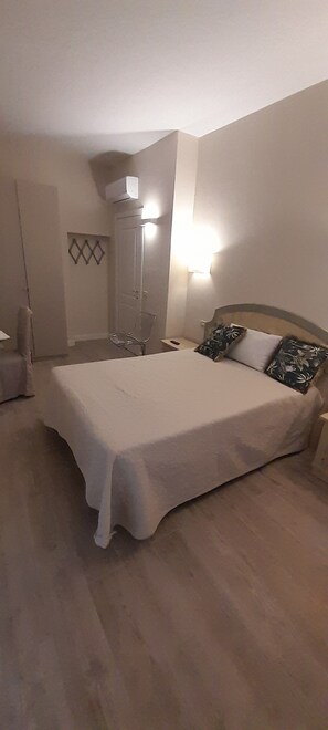 1 Schlafzimmer, WLAN, Bettwäsche