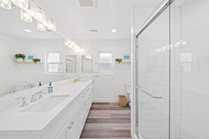 Bathroom - Newly remodeled, this large Tudor-style home near Ruby Beach (Balboa Island)