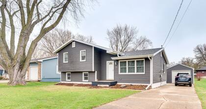 Clear Lake Vacation Home Rental - Pet Friendly!