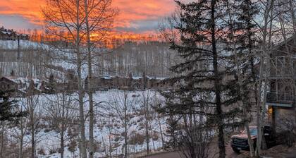 Peaceful Sunny 2Bed/2Bath Condo,Ski Out/Ski In Parking, Pets.