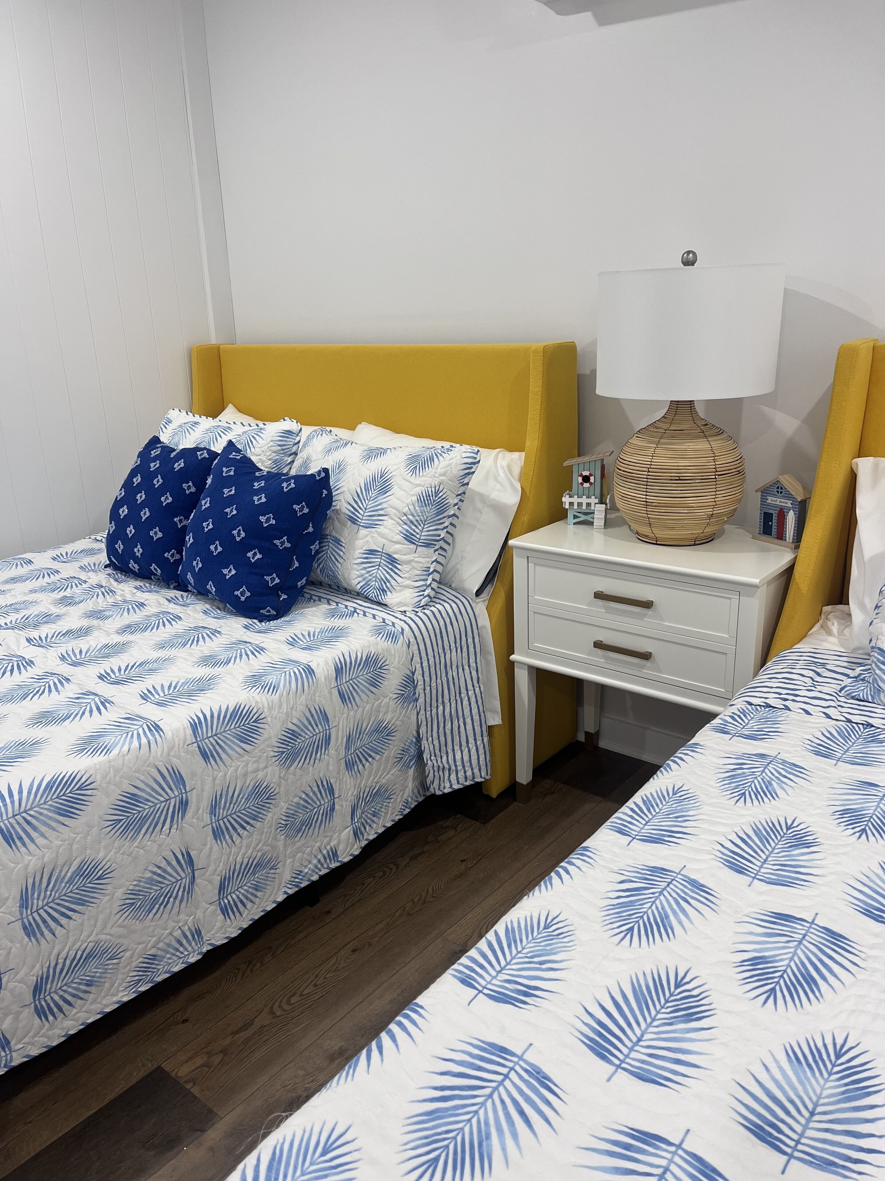 3 slaapkamers, een strijkplank/strijkijzer, gratis wifi, beddengoed