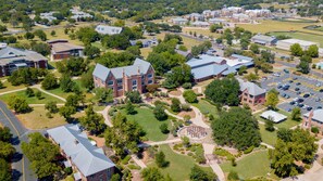 Exterior - River View Deluxe King Cabin near Downtown #17 (Kerrville)
