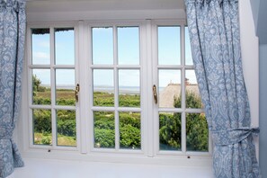 Interior - The Wiesenhof, with a wonderful view of the mudflats in Kampen's top location (Kampen (Sylt))
