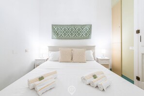 1 bedroom, iron/ironing board, WiFi, bed sheets - Piazza Yenne Bliss (Cagliari)