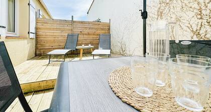 Jolie maison rénovée et décorée avec goût à la Chaume