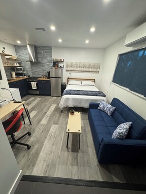 1 slaapkamer, een bureau, een strijkplank/strijkijzer, gratis wifi