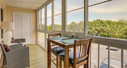 Largo Condo < 3 Mi to Indian Rocks Beach!