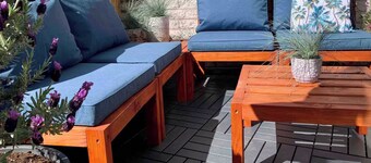 Spacious apartment within walking distance of the beach