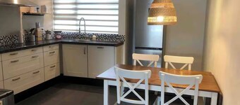 Spacious apartment within walking distance of the beach