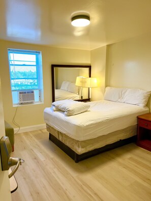 Iron/ironing board, free WiFi