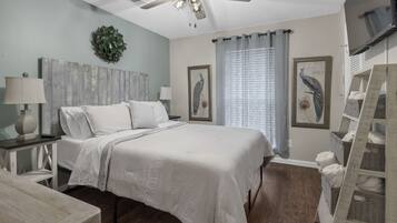 1 bedroom, iron/ironing board, free WiFi, bed sheets