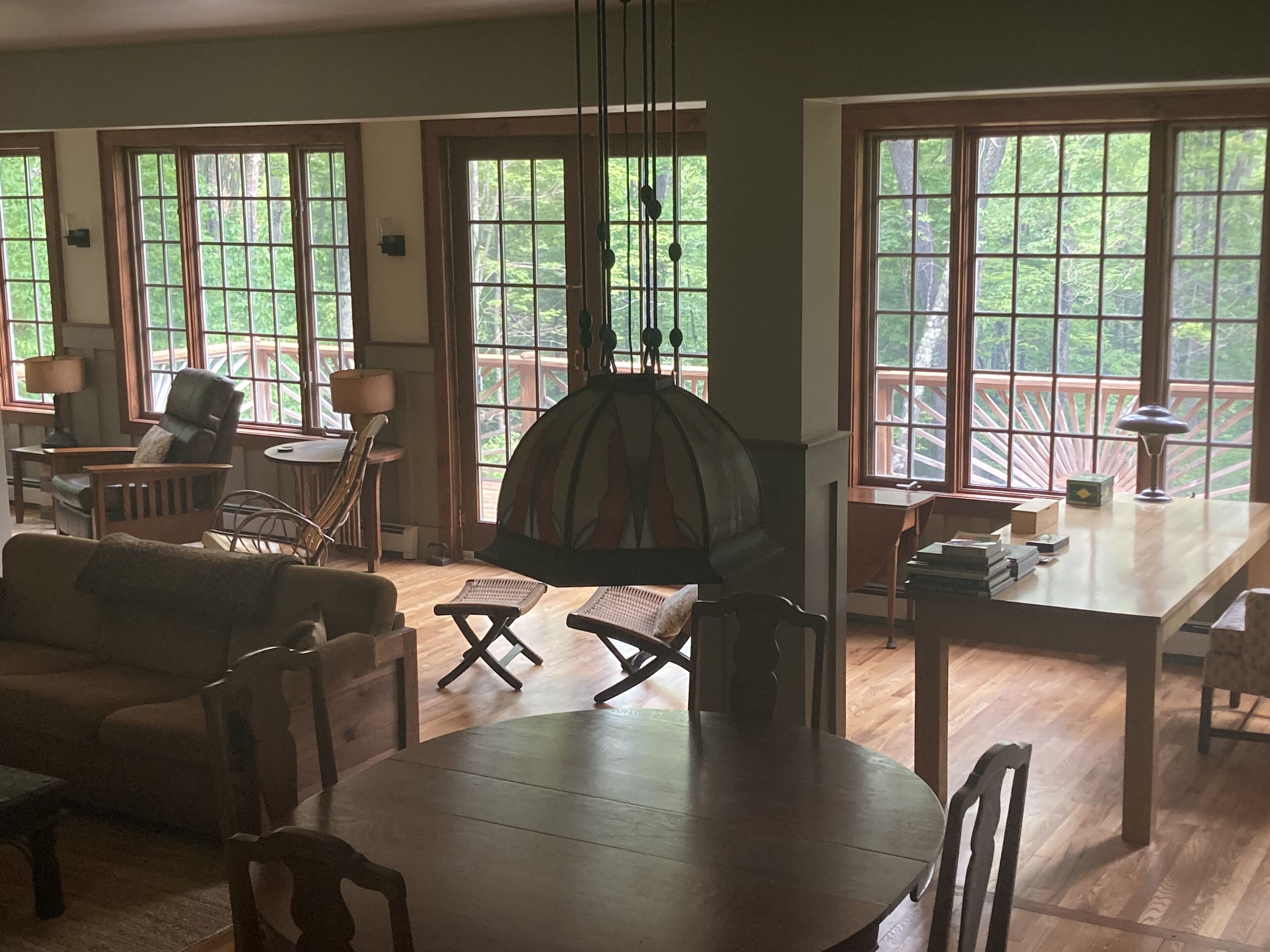 المنشأة من الداخل