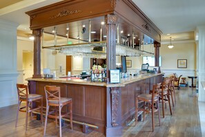 Bar (in der Unterkunft)