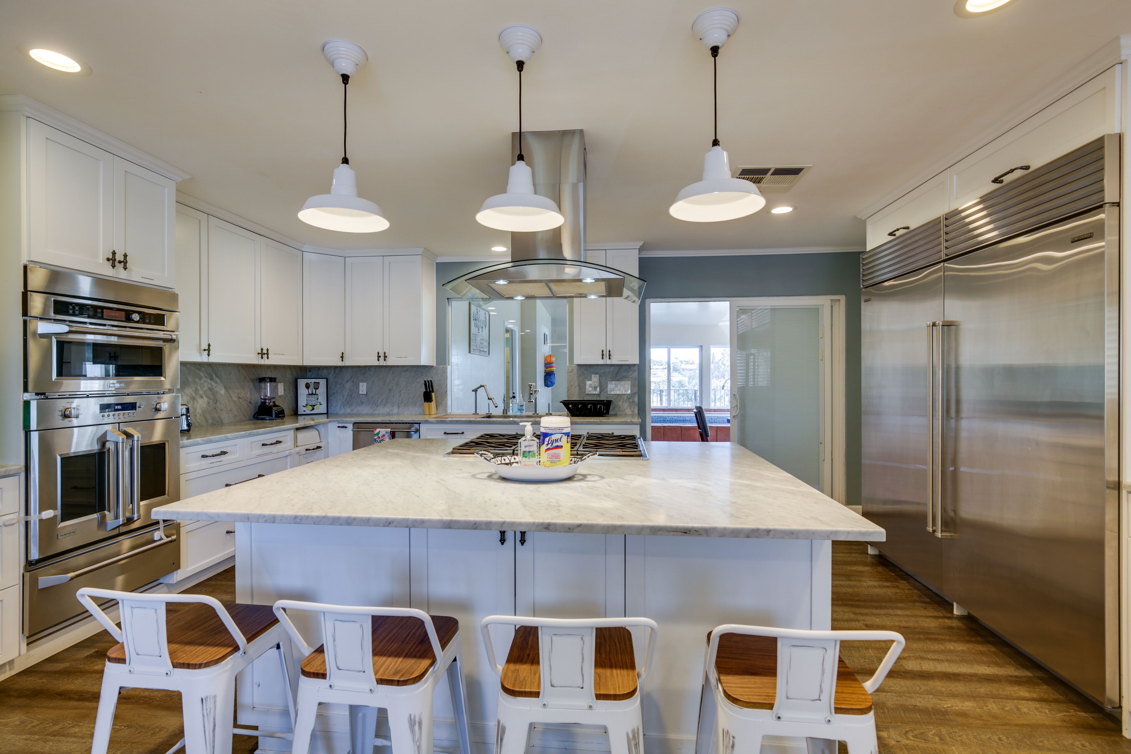 California Retreat - Heated Pool & Foosball Table!