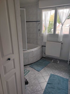 Hair dryer, towels, soap, shampoo