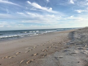 Beach - Sunny Side Up Topsail (North Topsail Beach)