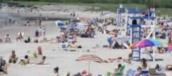 Spacious, comfortable rooms near beach & Newport