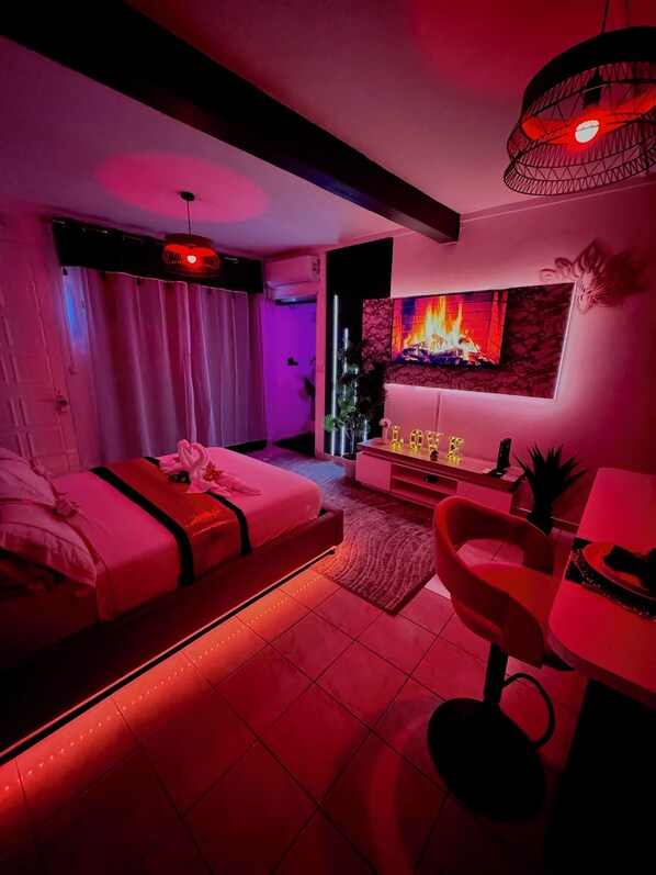 1 habitación, wifi y ropa de cama