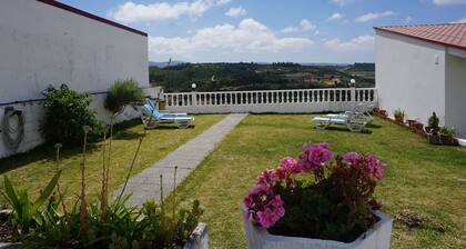 Bungalow near Alcobaça with wonderful views of the green West region
