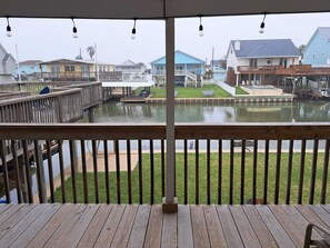 Property grounds - Charming bay house on canal with boat slip (Galveston)