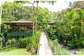 Enceinte de lâhĂ©bergement