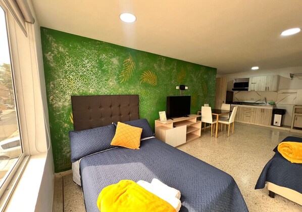 Design Studio, 1 Double Bed, City View