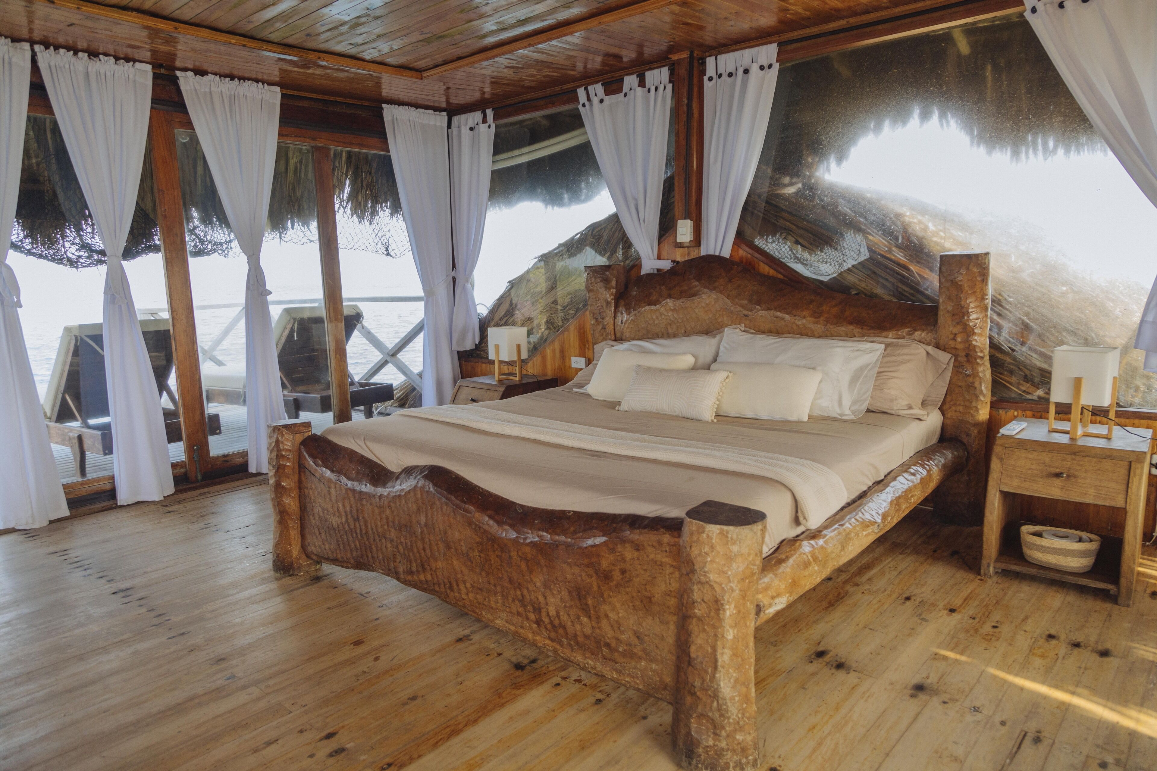 4 bedrooms, free WiFi, bed sheets