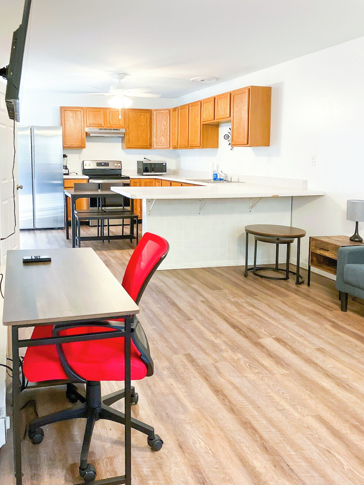 Cozy 2BR, 1BA Getaway in Macomb, IL