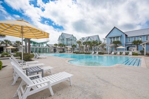 A heated pool - Pool View, Resort Pools, Golf Cart Boardwalk to the Beach (Port Aransas)