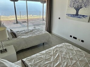 1 bedroom, in-room safe, iron/ironing board, WiFi