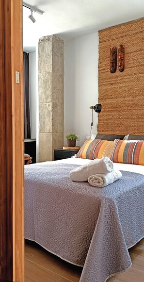 2 habitaciones, escritorio, cuna de viaje y wifi gratis 