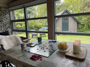 Dining - Lovely holiday home close to the beach and nature (Rødby)