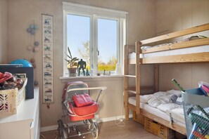 3 chambres, fer et planche à repasser, Wi-Fi gratuit