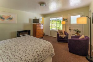 1 Schlafzimmer, Schreibtisch, Bügeleisen/Bügelbrett, kostenloses WLAN