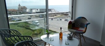 Beach 20 m, T2 Design Parking, Elevator